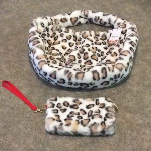 2pcs fashion fuzzy soft faux bag multi color 💕💕